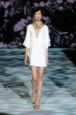 Illustration for article titled Badgley Mischka's Collection Is Perfect...If You're A Society Bride Or YSL Muse, That Is.